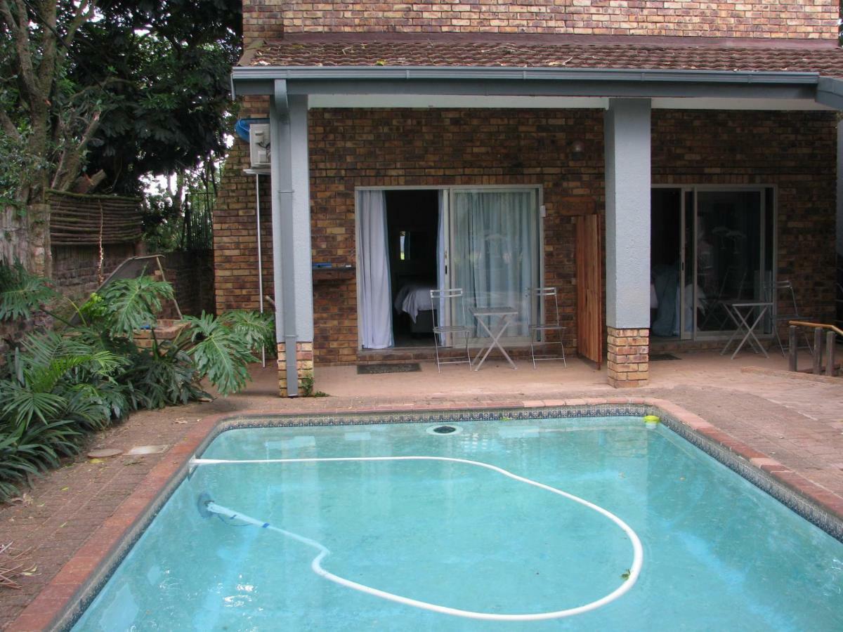 Kruger'S Guest House White River Exteriör bild